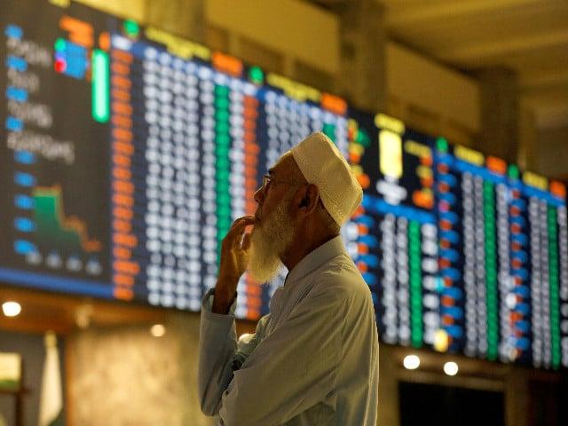 PSX sees bearish trend as KSE-100 index drops by 1,489 points