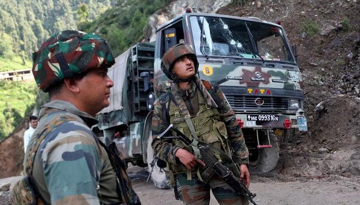 Two Indian soldiers, including captain, killed in IED blast in IIOJK