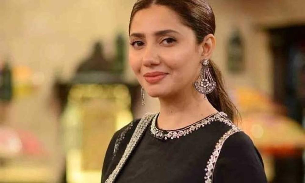 Mahira Khan to promote football in Pakistan