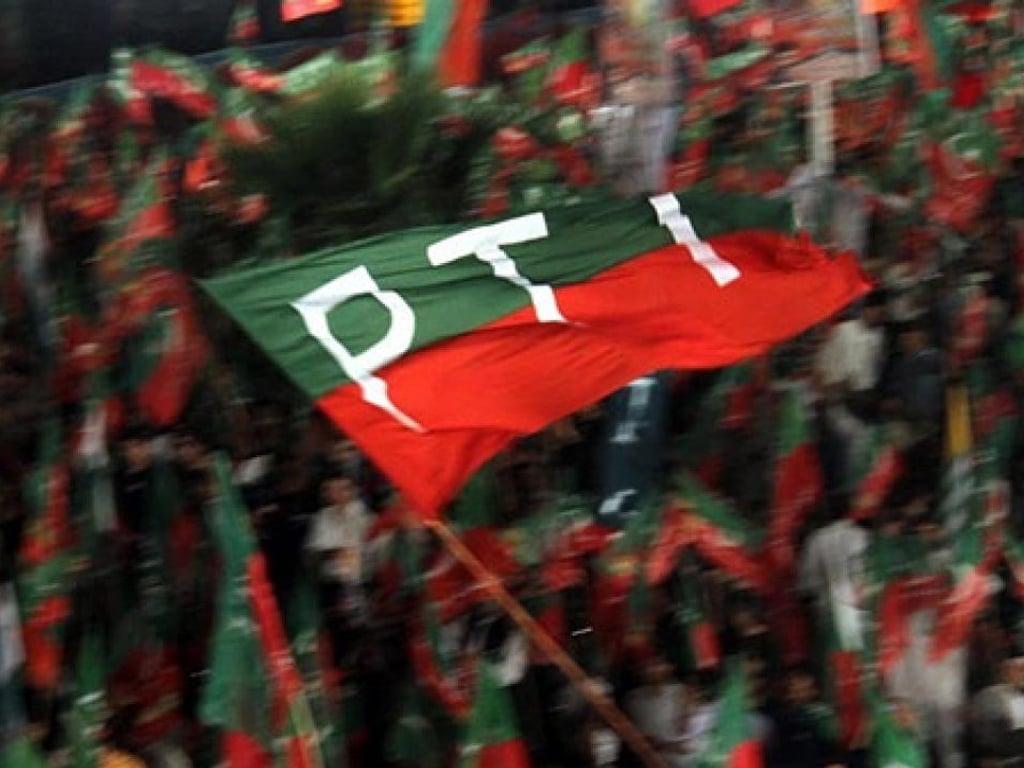 وزیر دفاع پرویز خٹک کے بھانجے پی ٹی آئی سے مستعفی