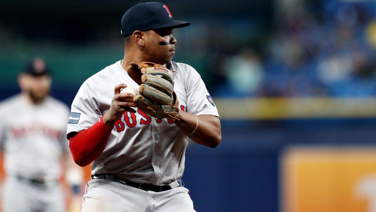 Devers not open to switch: 3B 'is my position'