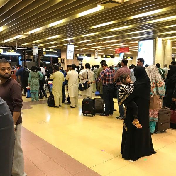 48 Pakistanis deported from six countries; 38 offloaded at Karachi airport in 24 hours