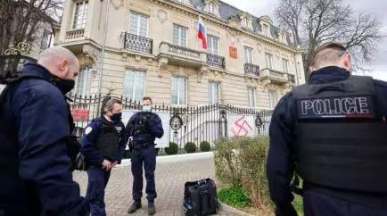 Explosive attack on Russian consulate in France, no casualties