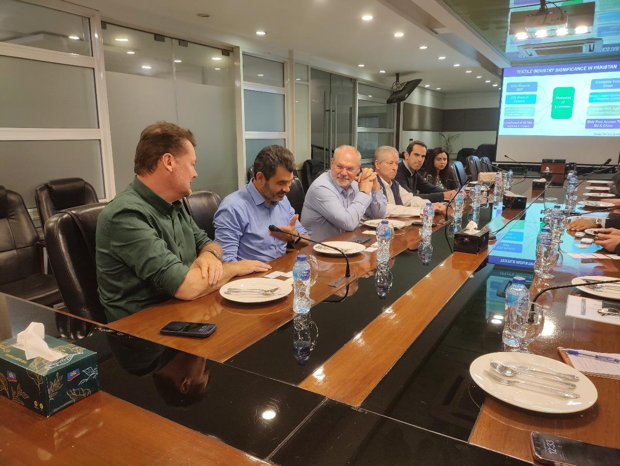Brazilian delegation assures Pakistan of support to enhance local cotton yield