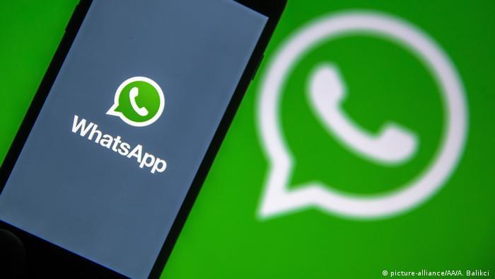 WhatsApp tests new call menu for easier voice and video calls