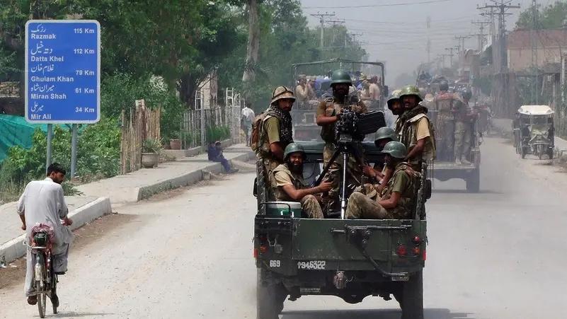 سکیورٹی فورسز نے بنوں کینٹ پر دہشت گردوں کا حملہ ناکام بنا دیا، چھ دہشت گرد ہلاک