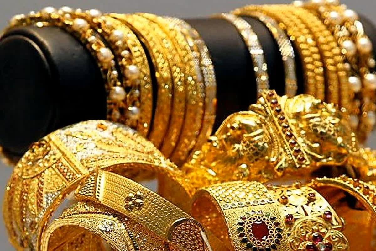 Gold prices unchanged locally after global stability