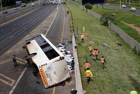 Fatal bus accident in Johannesburg: 12 dead, dozens hurt