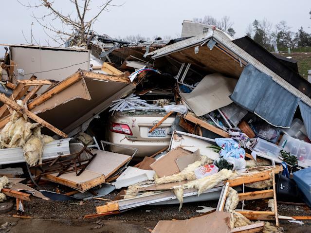 33 killed, dozens injured as tornadoes hit Central US