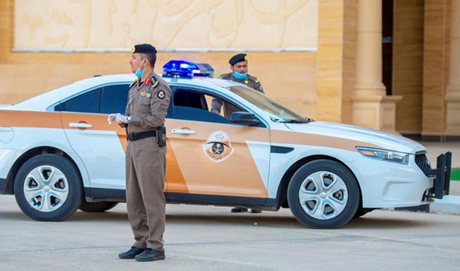 Saudi authorities arrest 50 people, including 11 women, for prostitution charges