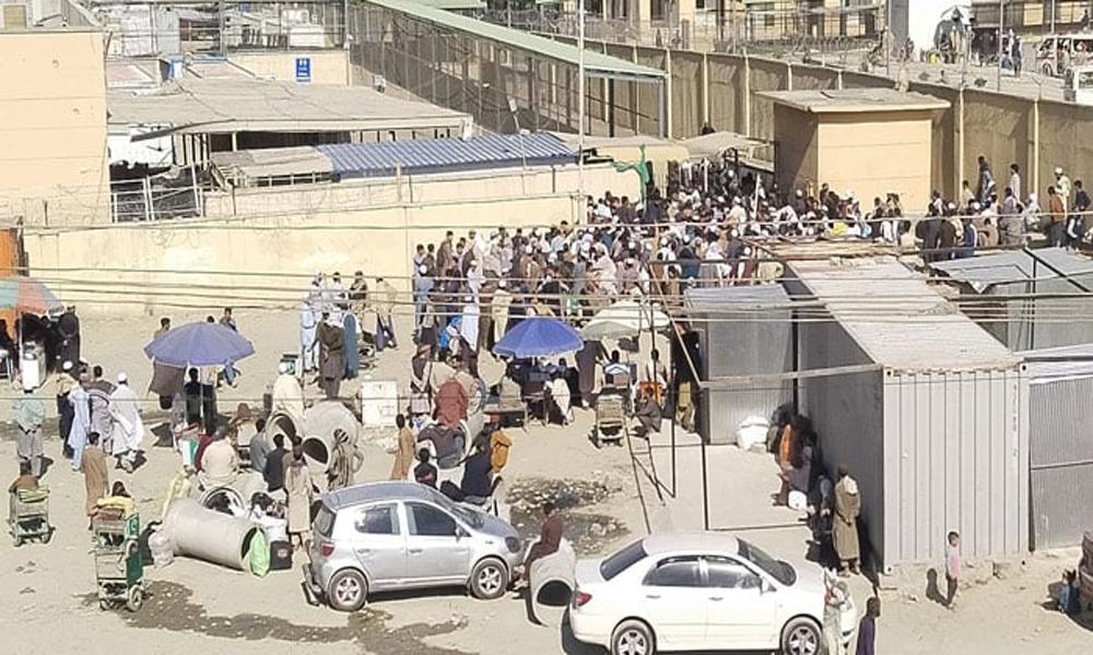 Pak-Afghan Torkham border reopens for foot traffic after 28 days