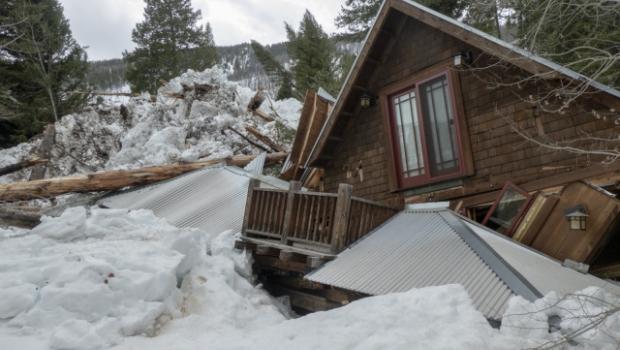 Avalanche in Mansehra destroys houses, hotels at popular tourist spot