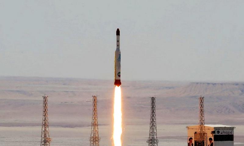 Iran performs static test of satellite-carrying rocket