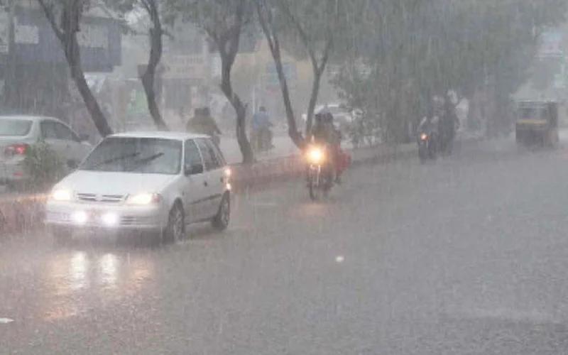 پنجاب کے کئی علاقوں میں شدید موسمی صورتحال سے متعلق الرٹ جاری