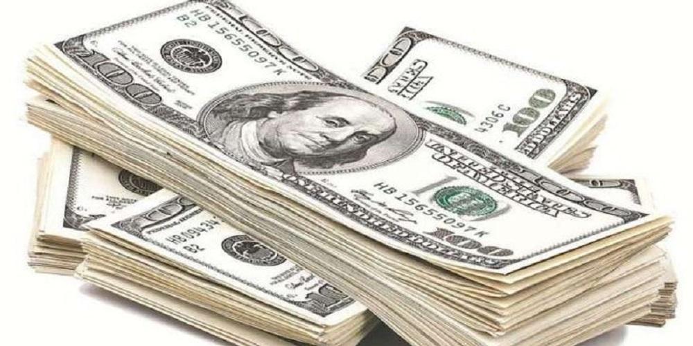 روپے کے مقابلے میں ڈالر کی قدر میں اضافہ