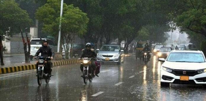 Rain, thunderstorm likely in Karachi on Monday evening