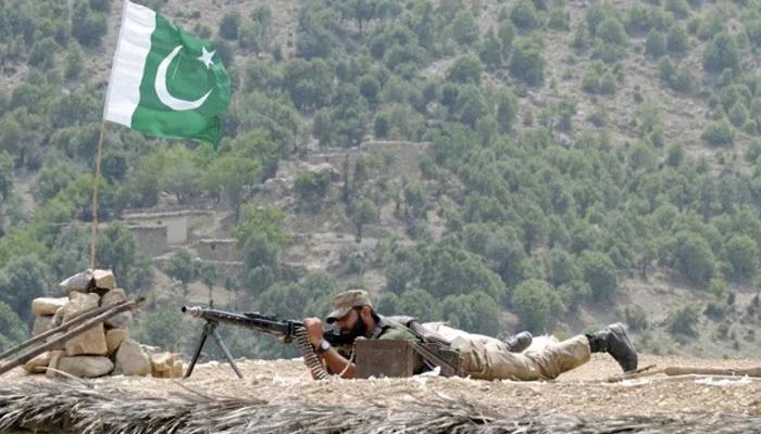 بھارتی فوج  کی  ایل او سی پر  فائرنگ، پاک فوج کے منہ توڑ جواب نے  بھارتی بندوقیں خاموش کرادیں