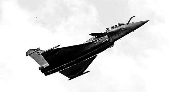 Five Indian aircraft shot down, says Pakistan military