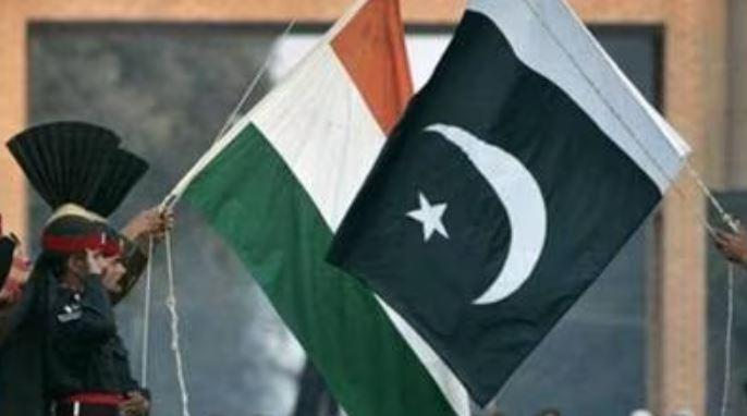 پاکستان کی جانب سے بھارتی جارحیت کا بھرپور جواب، دونوں ممالک کے ڈی جی ایم اوز کے درمیان رابطہ
