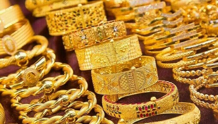 سونے کی قیمت میں  ہزاروں روپے کمی