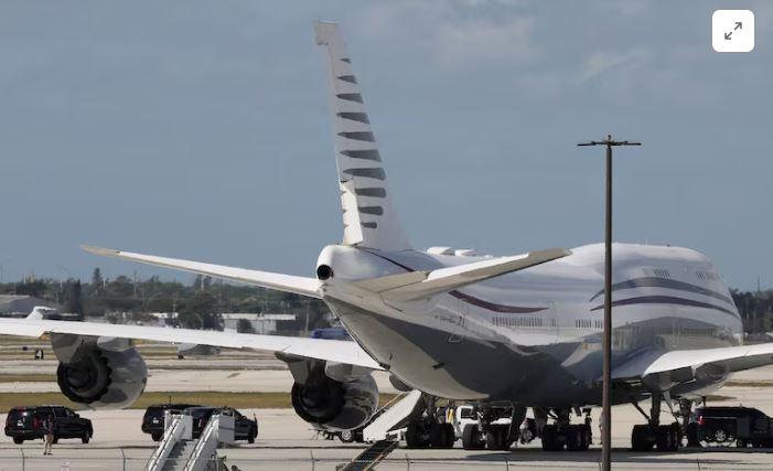 Trump plans to accept luxury 747 from Qatar to use as Air Force One