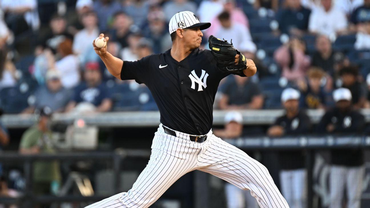 Yankees designate vet Carrasco for assignment