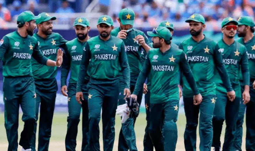 پی سی بی نے قومی ٹیم کے نئے ہیڈ کوچ کا اعلان کر دیا