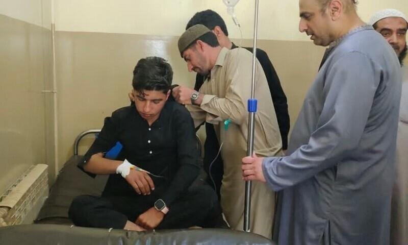 بٹگرام، اسکول وین پر فائرنگ کے نتیجے میں بچوں سمیت 7افراد زخمی