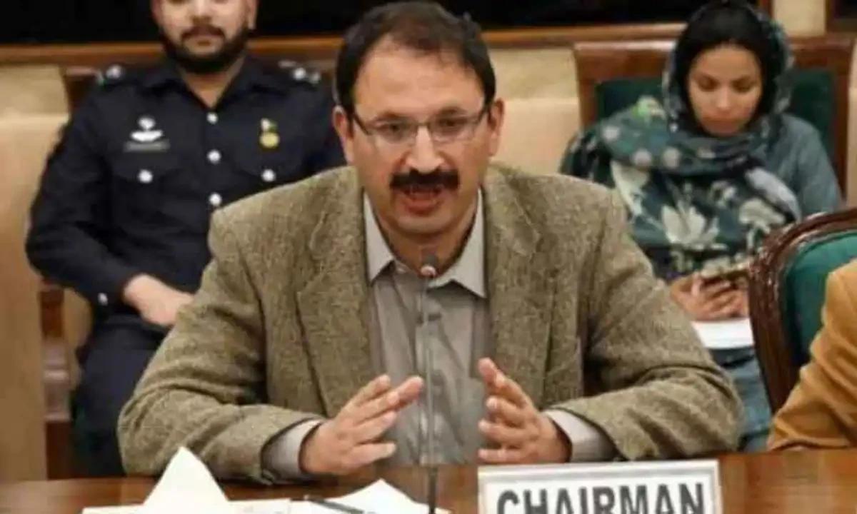 پی ٹی آئی رہنما جنید اکبر نے پبلک اکاؤنٹس کمیٹی  کی چیئرمین شپ سے استعفیٰ دےدیا