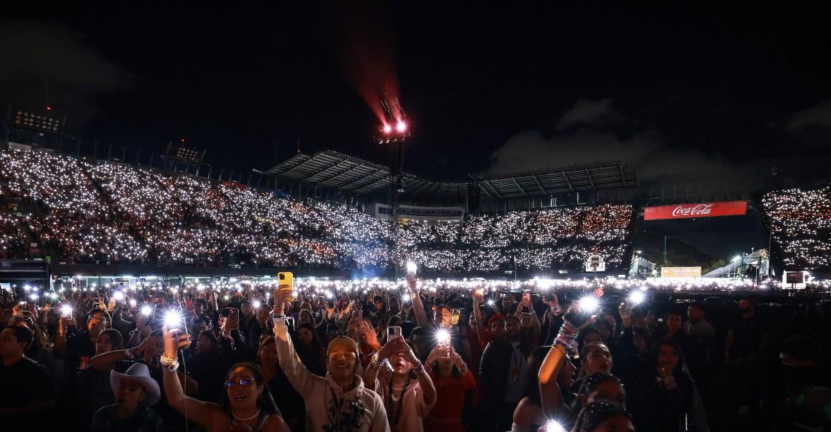 Does anyone actually enjoy seeing a concert with 80,000 people?