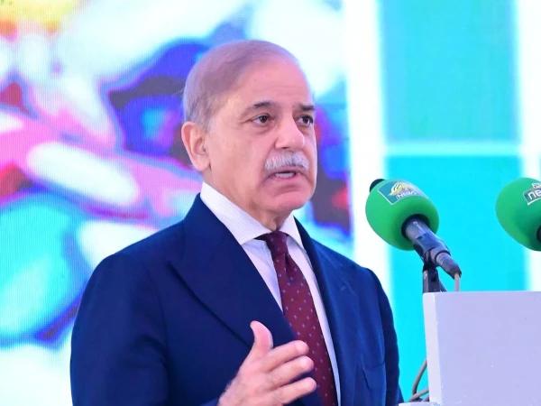 وزیراعظم شہباز شریف کادورہ کراچی: پاک بحریہ کے جوانوں اور افسران سے ملاقات کریں گے