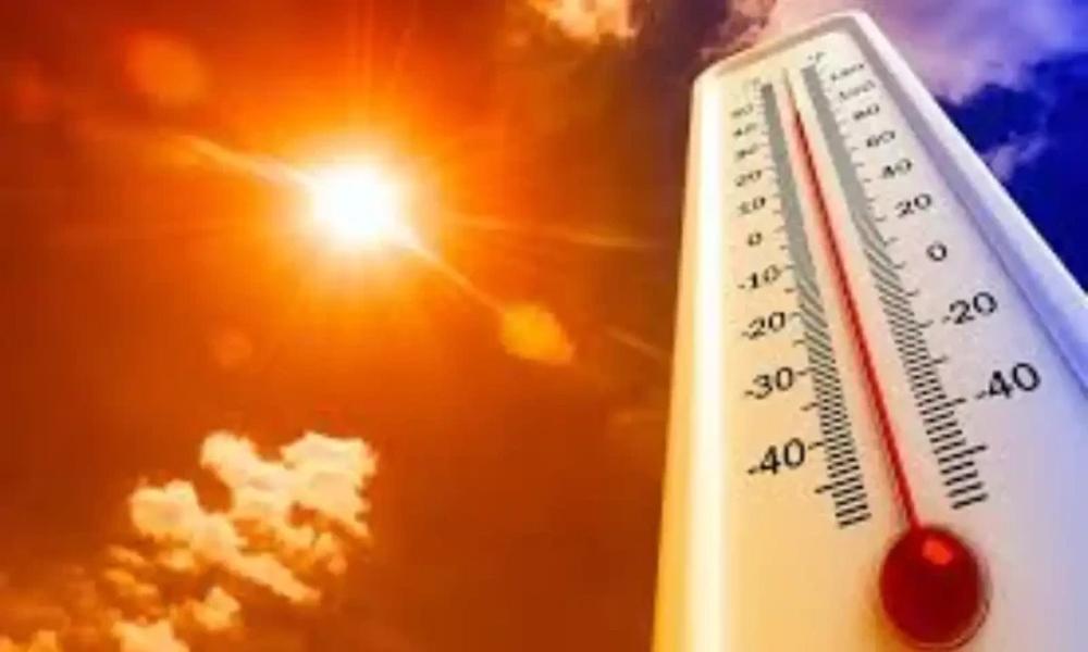 Intense heat across Punjab, mercury likely to reach 43 degrees