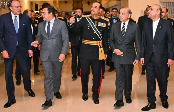 Field Marshal Asim Munir hosts luncheon in honour military officers, political leaders