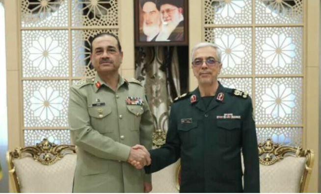 Pakistan, Iran eye closer military and economic cooperation