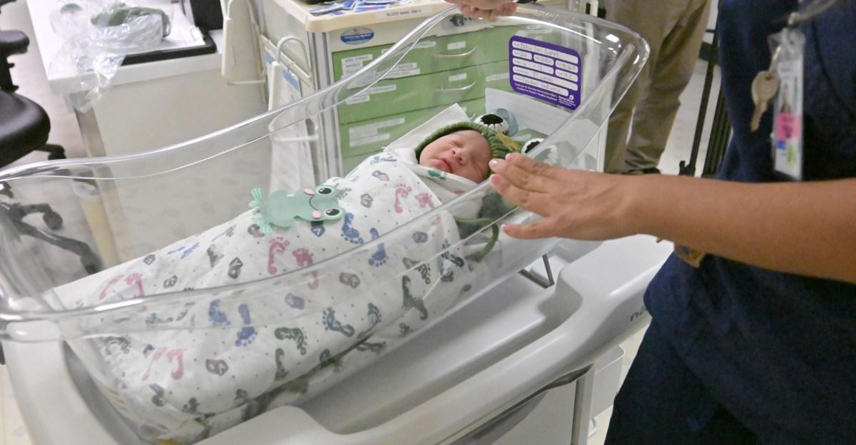America might finally make childbirth free