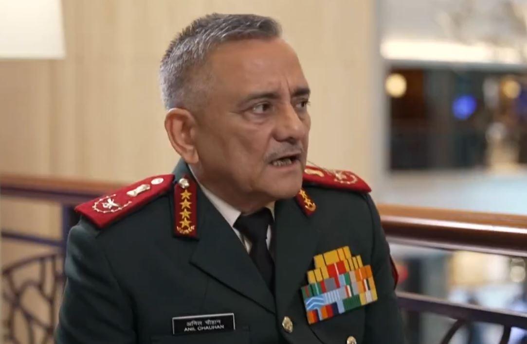 Top Indian military commander confirms Pakistan shot down their fighter jets