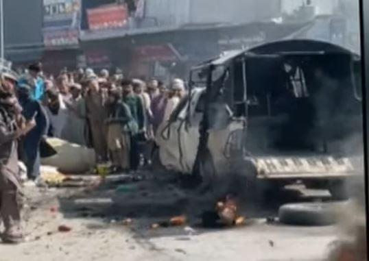 Three injured in attack on police vehicle in Quetta