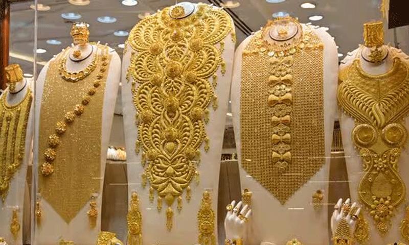 کاروباری ہفتے کے پہلے روزسونے کی  قیمت میں ہزاروں روپے کا اضافہ،فی تولہ کتنے کا ہو گیا؟