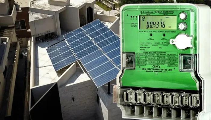 نیٹ میٹر صارف کو 22 کے بجائے 10 روپے ادائیگی کی تجویز زیرِ غور