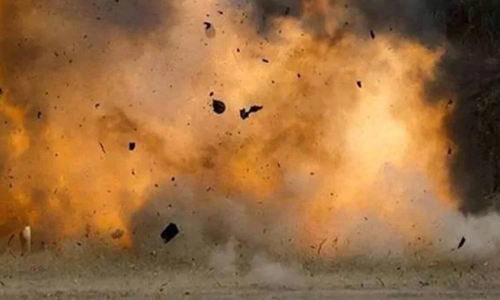 Two killed, four injured in Turbat explosion near vehicle