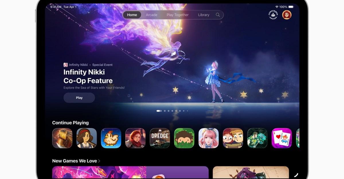 Apple’s new Games app lets you challenge your friends