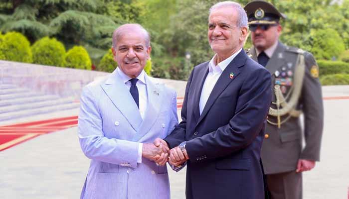 شہباز شریف کا ایرانی  صدرسے ٹیلی فونک رابطہ  ، اسرائیلی حملے کی مذمت