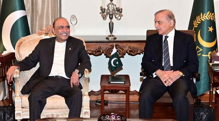 وزیر اعظم کی صدر مملکت  سے ملاقات ، سیاسی اور معاشی صورتحال پر تبادلہ خیال