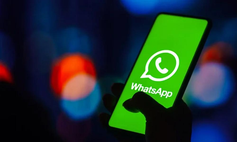 Iran direct its citizens to delete WhatsApp