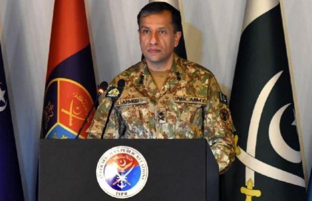 DG ISPR lauds students as frontline force in info war