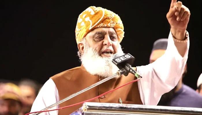 ایران پرحملوں کے بعداگلی باری پاکستان کی ہے،فضل الرحمان