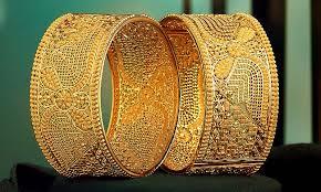 سونے کی قیمت میں کمی کا سلسلہ جاری،فی تولہ کتنے کا ہو گیا؟