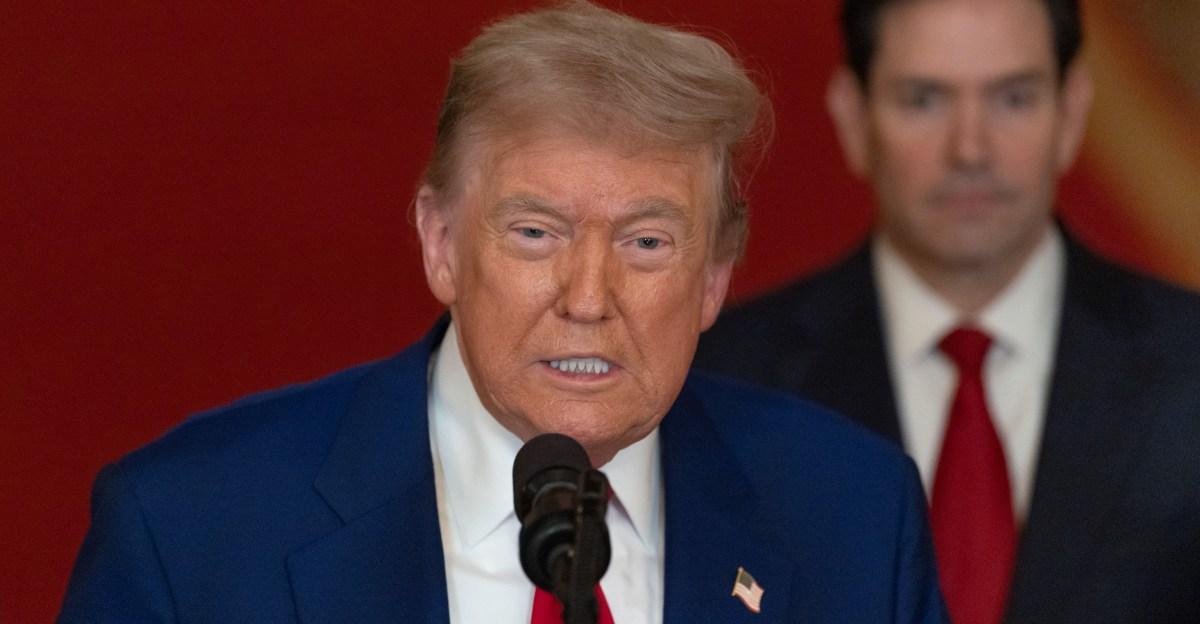The paradox driving Trump’s bad polling numbers