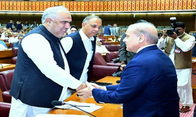 وزیراعظم کی ایک بارپھرتحریک انصاف کو مذاکرات کی  پیشکش
