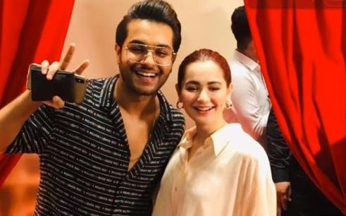 Netizens wonder: Are Asim Azhar and Hania Aamir giving love another chance?